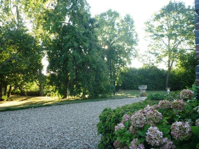 לינה וארוחת בוקר ורנוי ד'אבר אה ד'איטו Manoir Des Tuileries Du Buisson מראה חיצוני תמונה