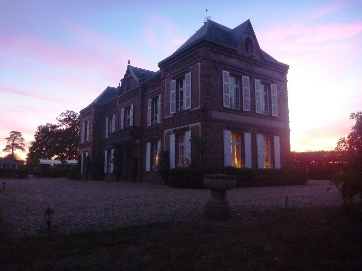 לינה וארוחת בוקר ורנוי ד'אבר אה ד'איטו Manoir Des Tuileries Du Buisson מראה חיצוני תמונה